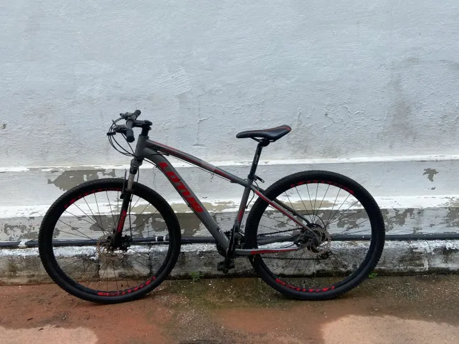 Bike lotus, aro 29