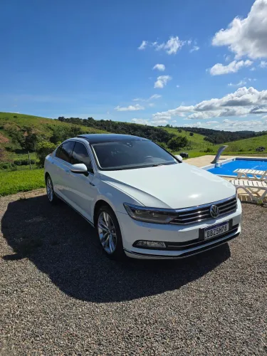 Volkswagen Passat Highline 2.0 TSI 220cv Tip. 2019