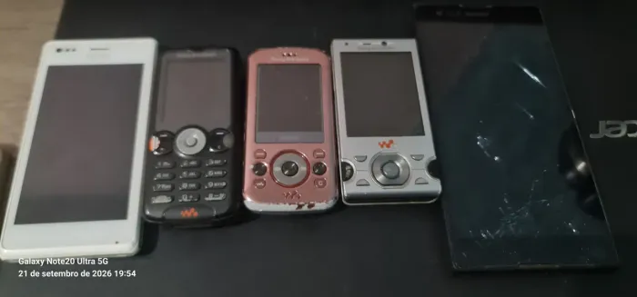 Lote Sony Ericsson reparo,peças ou coleção