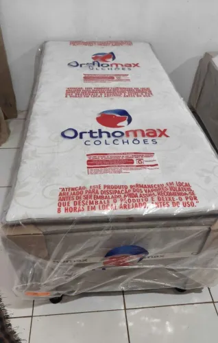 CAMAS BOX DE SOLTEIRO COM PILLOW NOVAS