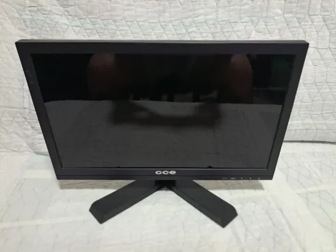 Monitor CCE Gm-1501 Led 15.6 (USADO)