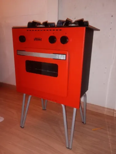 Fogão Venax 2 bocas vermelho em perfeito estado