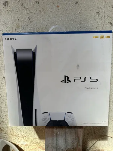 CAIXA DE PLAYSTATION 5