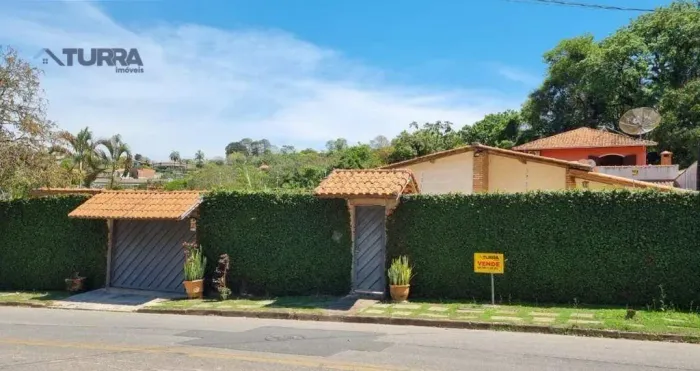Casa com 3 dormitórios de 180 m² à venda ou aluguel no Vale das Flores Atibaia/SP -CA5963.