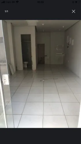ALUGA-SE PONTO COMERCIAL PARA DEPÓSITO