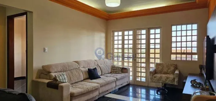 Casa com 4 dormitórios à venda, 229 m² por R$ 905.000,00 - Bosque - Vinhedo/SP