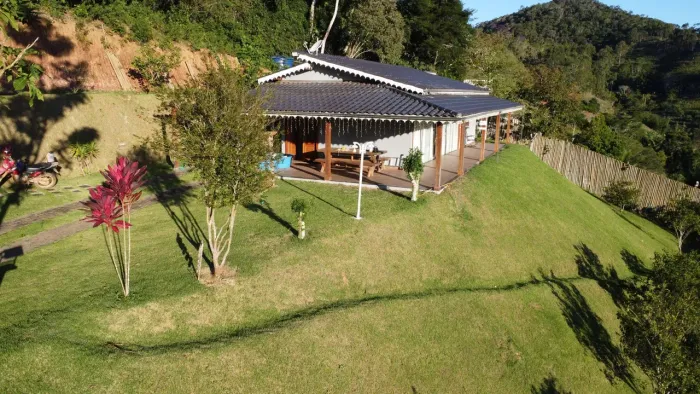 CHÁCARA COM CASA EM DOMINGOS MARTINS.