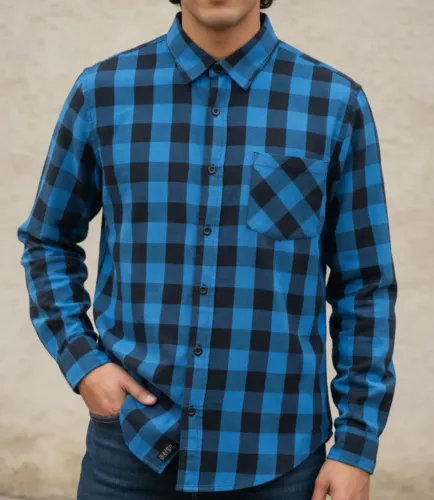 camisa xadrez clock house azul e preta - tamanho g
