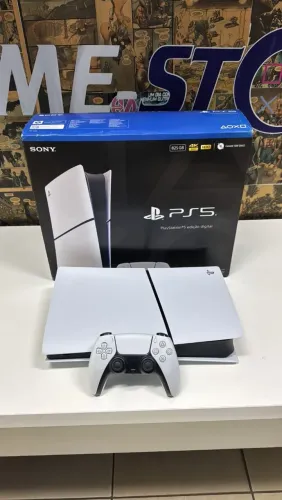 PS5 SLIM MÍDIA DIGITAL - IMPECÁVEL - SEMI NOVO!!