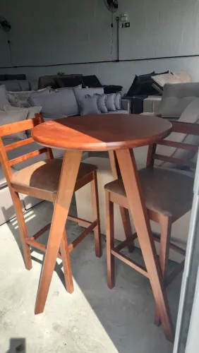 Bristro com banquetas OPORTUNIDADE