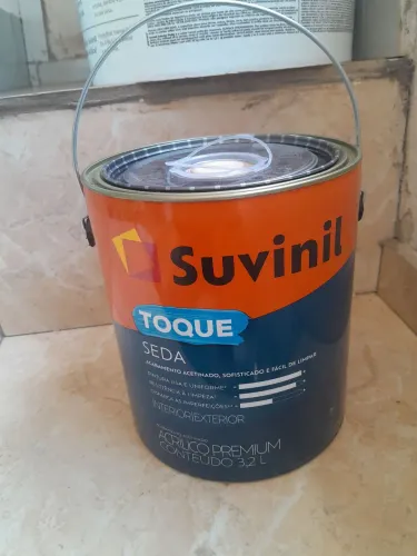 Vendo galão de tinta
