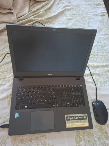 NOTEBOOK ACER ÚNICO DONO