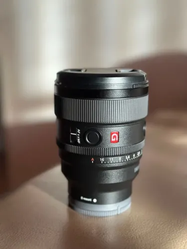 Lente SONY GM II 85mm f1.4