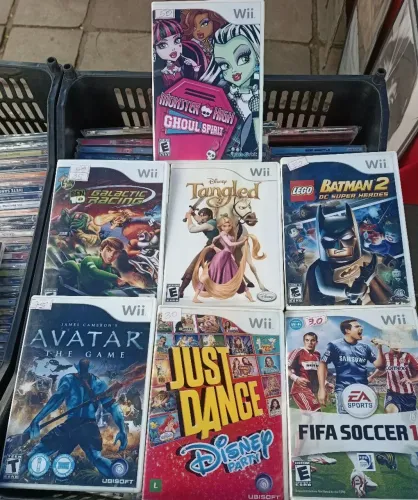 Lote 8 Jogos Nintendo Wii