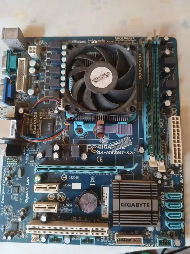 kit amd athlon x2 240 4 4gb ram DDR3