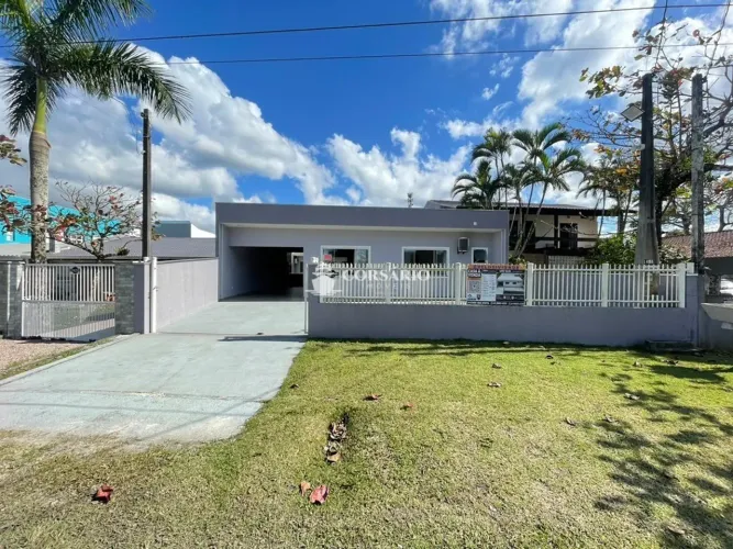Casa 100mt do mar em Pontal do Sul-Pr