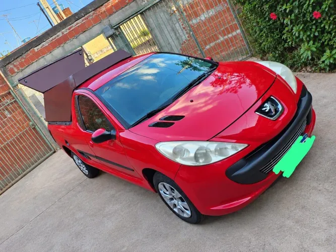 Peugeot Hoggar X-line 1.4 Flex 8V 2P 2012