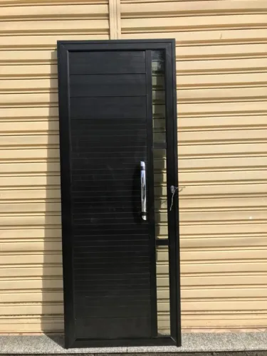 PORTA LAMBRIL - PRETA E BRANCA!