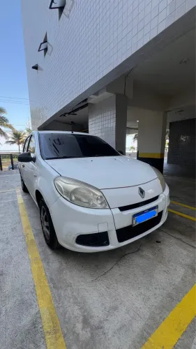 Renault Sandero Authentique Hi-flex 1.0 16V 5P 2012