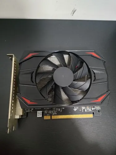 Placa de vídeo AMD RX 550 4GB GDDR5