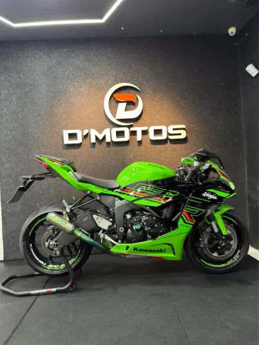 KAWASAKI ZX6R - 2025 - ESCAPE TITÂNIO