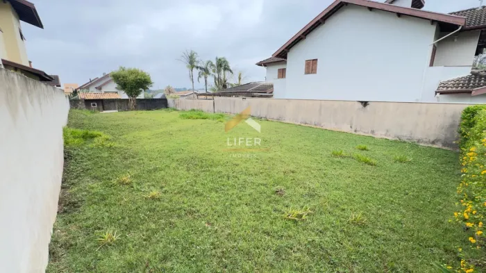 Excelente oportunidade no Cond Reserva Colonial