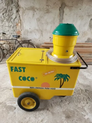 Carrinho de Água de COCO COM SERPENTINA