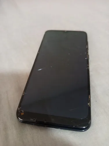 *Galaxy A30s usado quebrado +-*