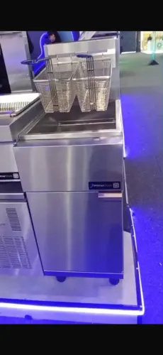 VENDO FRITADEIRA INDUSTRIAL A GÁS