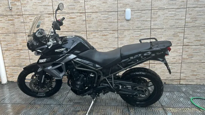 Moto Triumph Tiger 800 XR