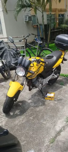 Vendo CBX Twister carburada