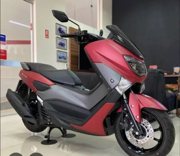 Moto nmax 160