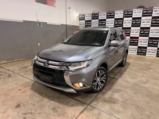 Mitsubishi Outlander 2.0 16V 160cv Aut. 2016