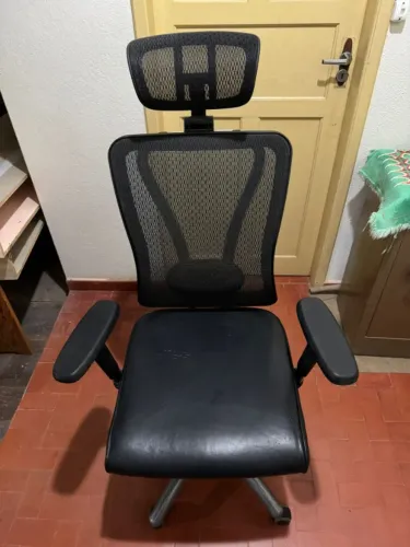 Cadeira ergonomica presidente, reclinavel, ajuste altura, lombar e braços 4D