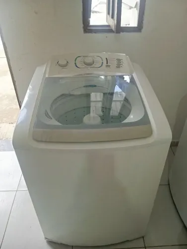 Máquina de lavar Eletrolux 12kg. Higienizada e toda revisada garantia de 3meses 