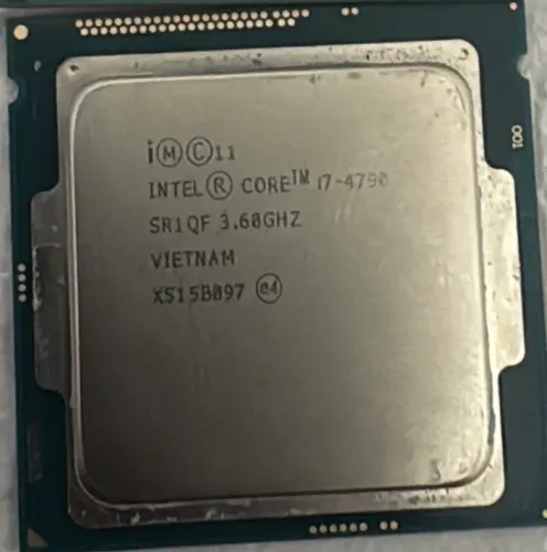 Processador i7 de 4 geração de pc.