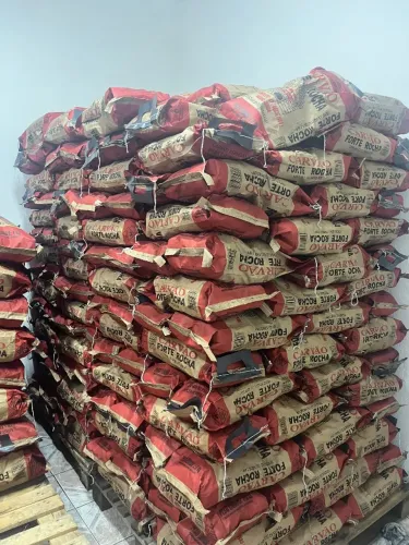 Carvão e lenha ensacada e lenha para pizzaria 