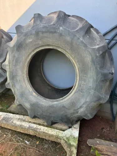 Pneu agricola 23.1-26