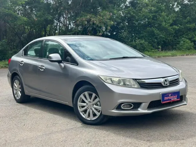 Honda Civic Sedan LXS 1.8/1.8 Flex 16V Aut. 4P 2015