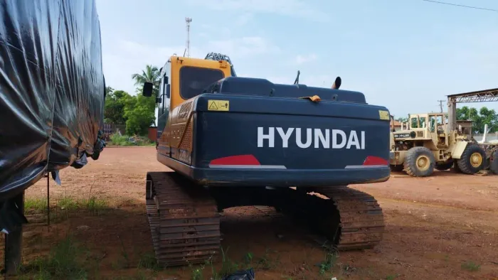  Trator Hyundai 2022 