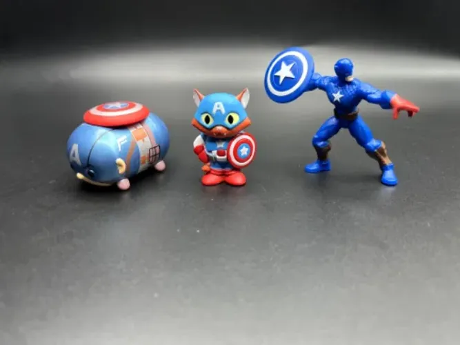 BONECO MINIATURA MARVEL CAPITAO AMERICA LOTE COM 3