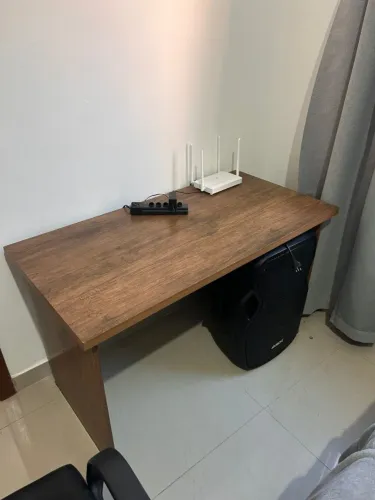 Escrivaninha - Mesa de escritório 