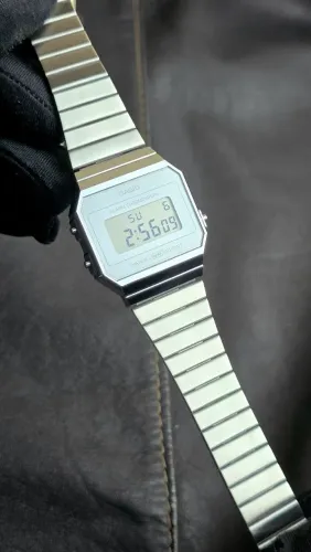 Casio A700WEV prata espelhado