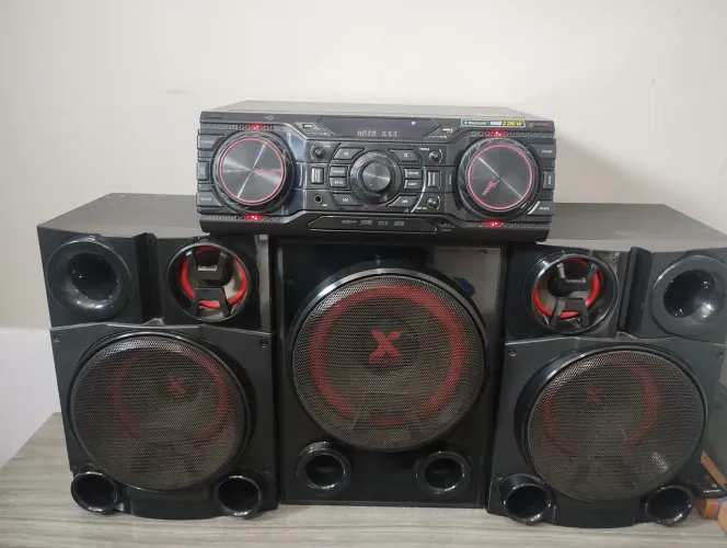 Aparelho de som LG xboom 2250 w rms