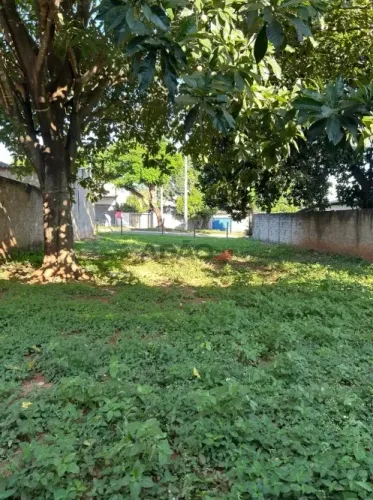 Lote no Jardim Flamboyant em Senador Canedo