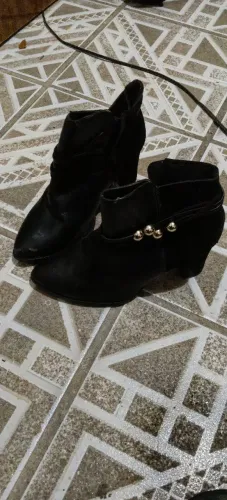 Bota feminina bico fino 