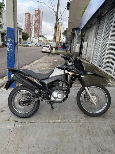 Bros 160 2024 cinza