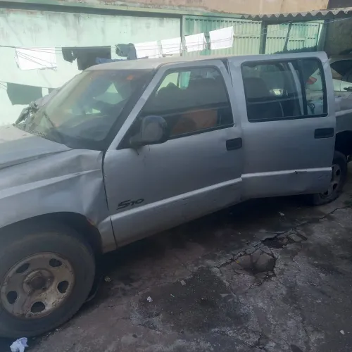 Chevrolet S10 Pick-up 2.4 MPFI 8V 128cv CD 4P 2004