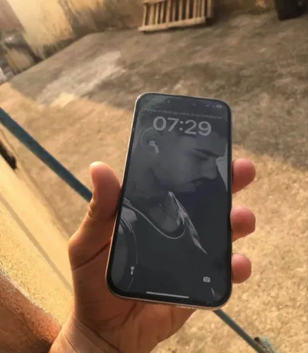 IPHONE 15 PRO ( Para Sair Rápido)
