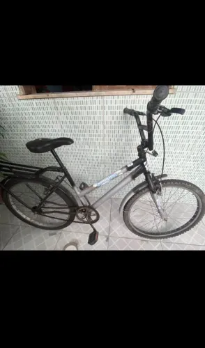 Bicicleta em bom estado, faço a entrega!